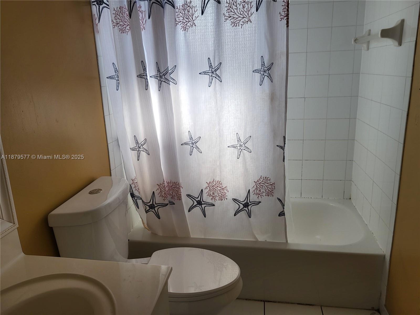 SIERRA RIDGE CONDO I-36 - Residential Lease