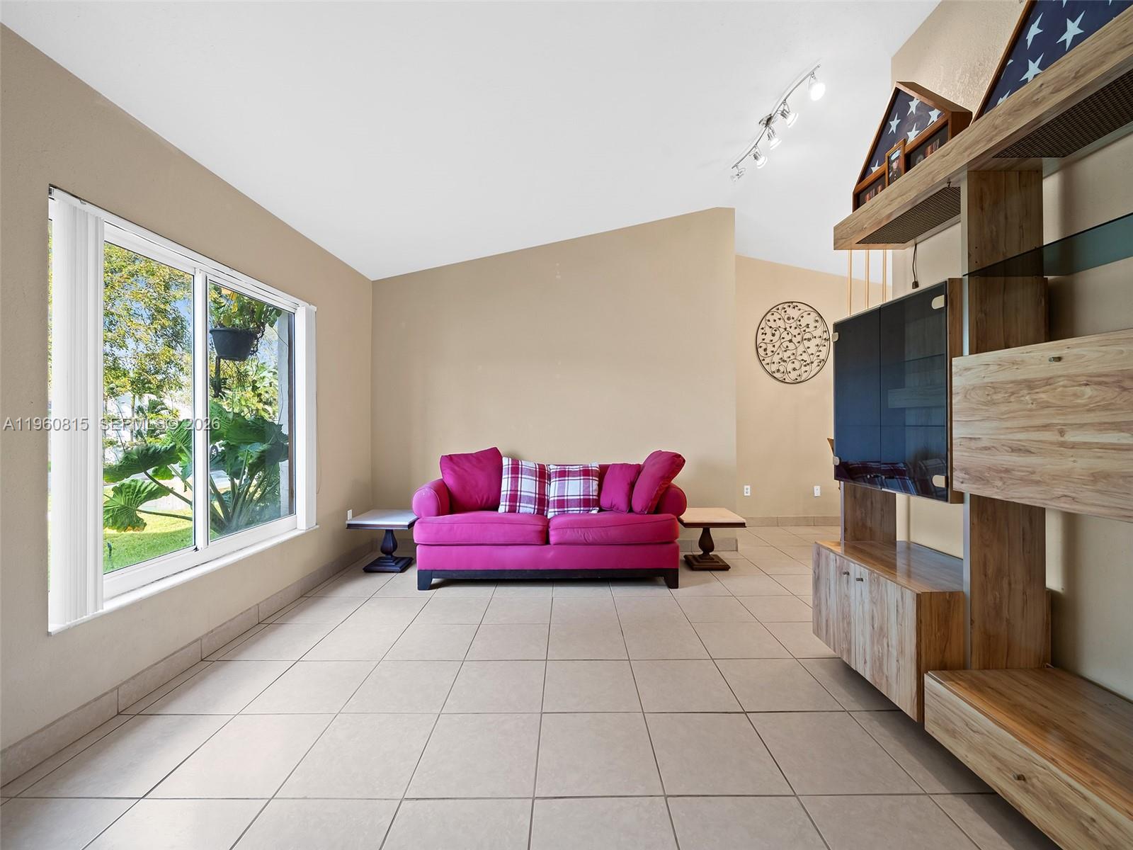 FLAMINGO GARDENS PHASE 3 - Residential