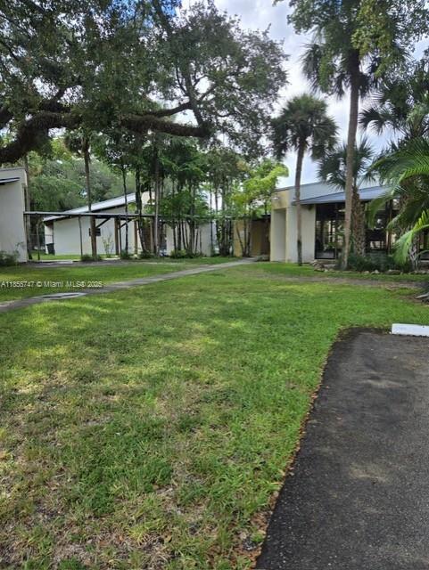 HOLLYWOOD GARDENS CONDOMI - Residential