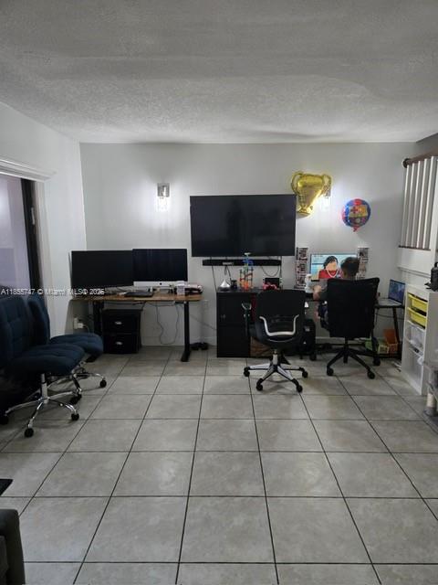 HOLLYWOOD GARDENS CONDOMI - Residential