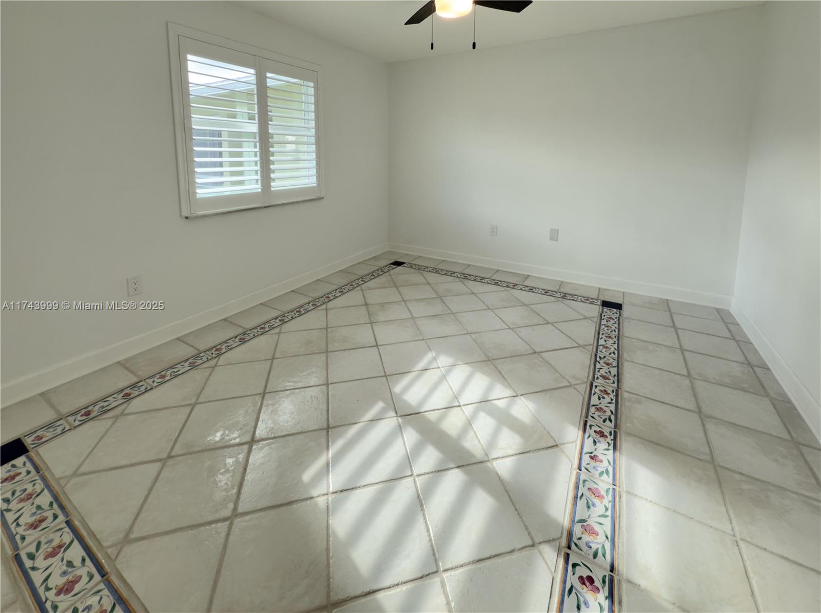 GARDENWAY CONDO - Residential Lease