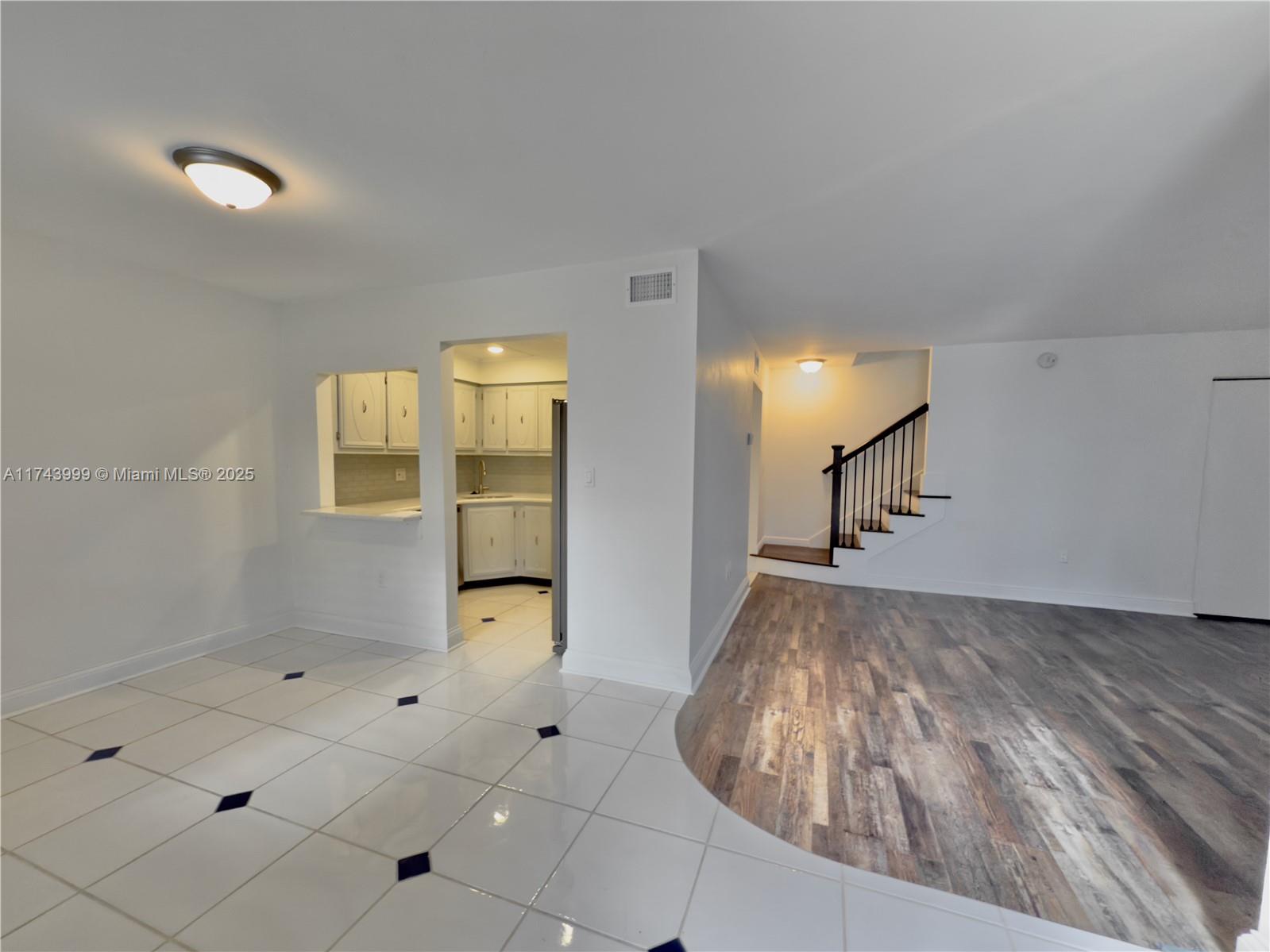 GARDENWAY CONDO - Residential Lease