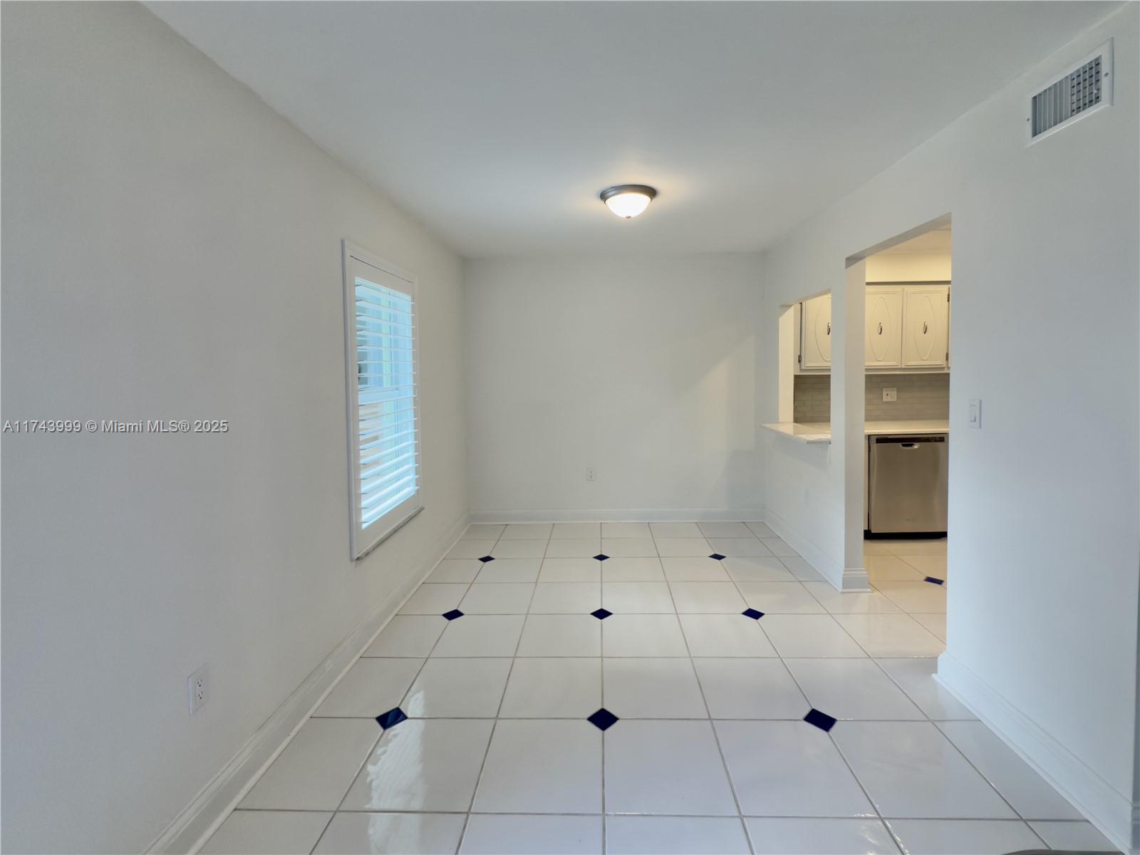 GARDENWAY CONDO - Residential Lease