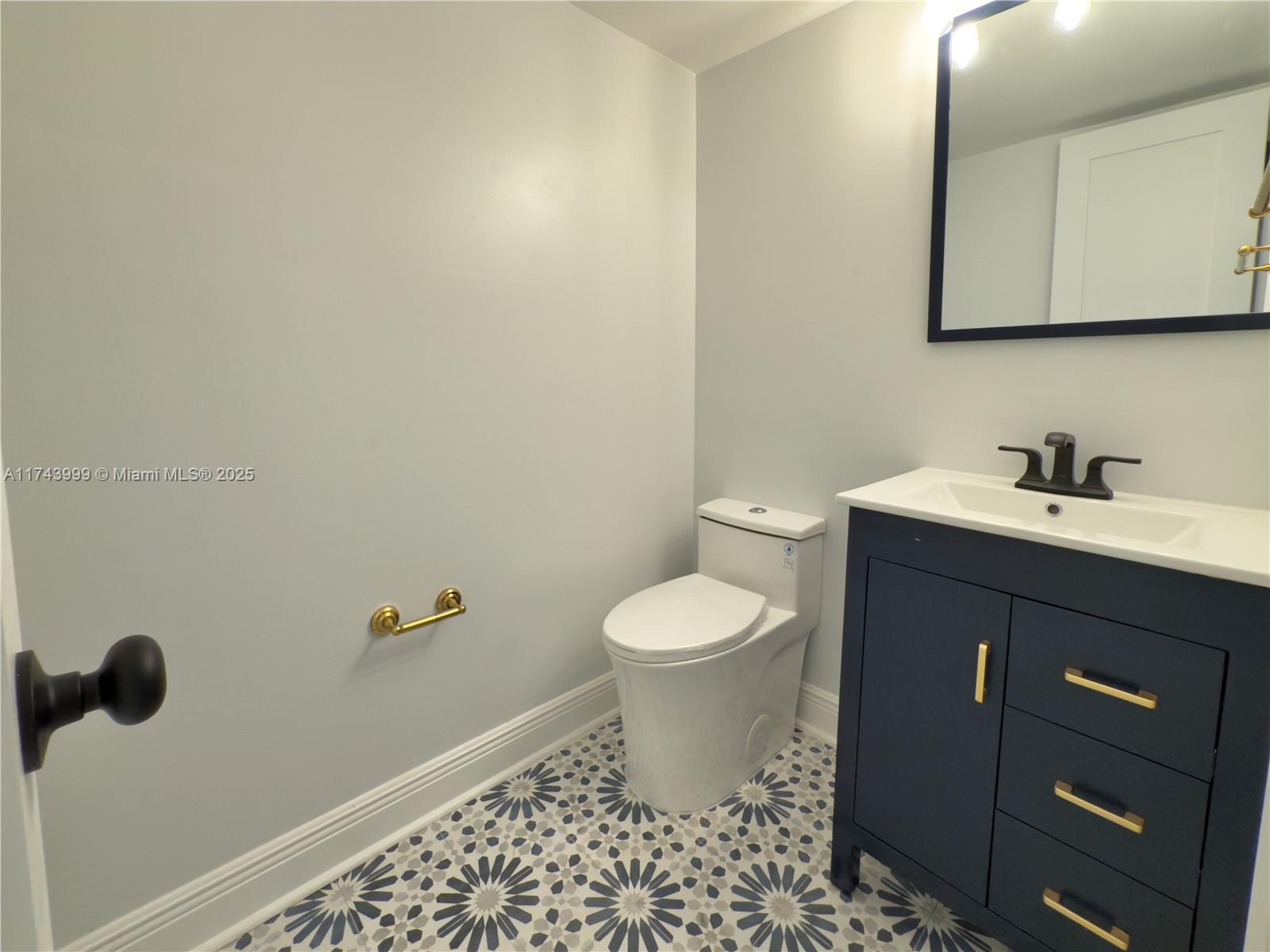 GARDENWAY CONDO - Residential Lease