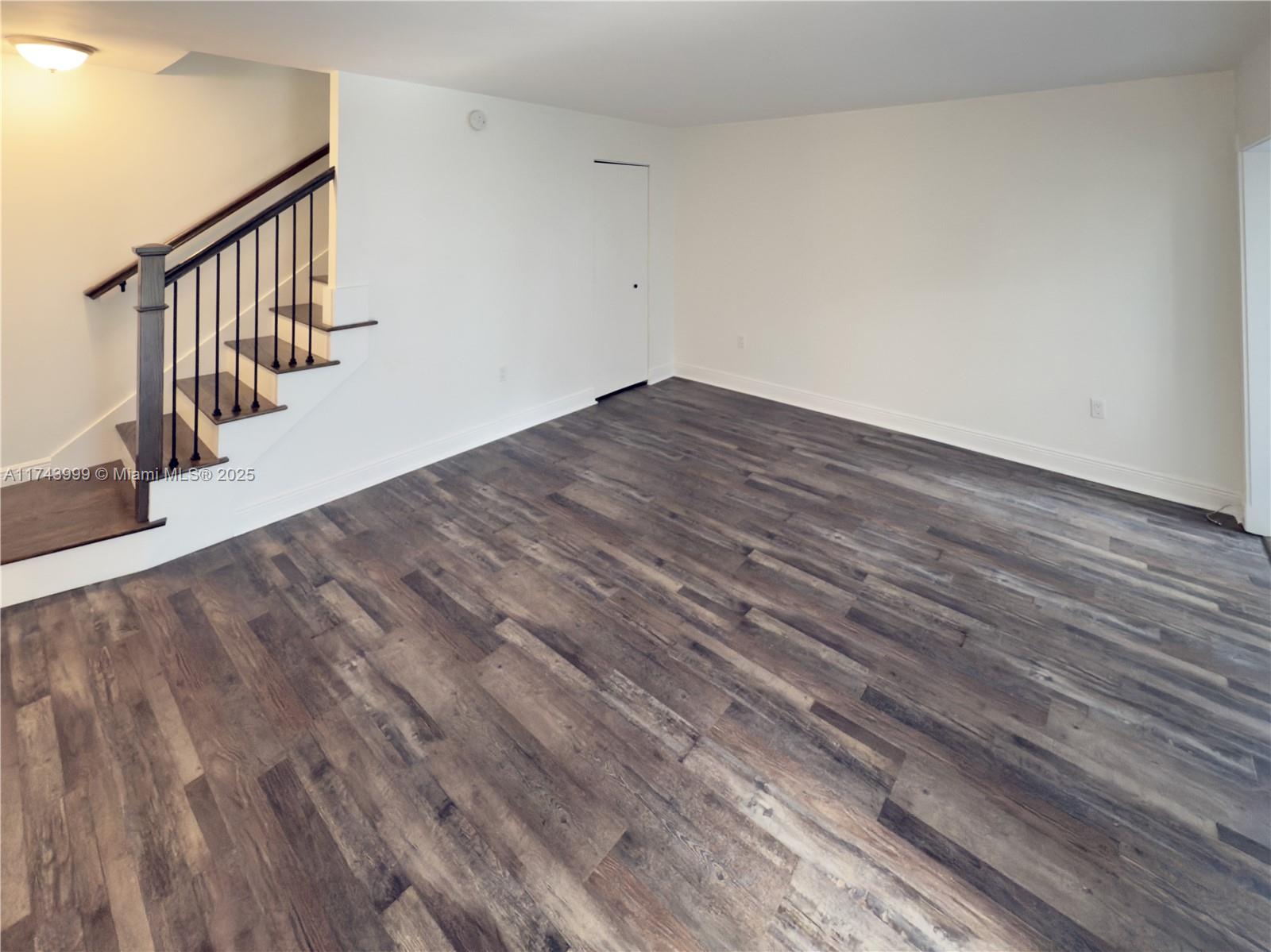 GARDENWAY CONDO - Residential Lease