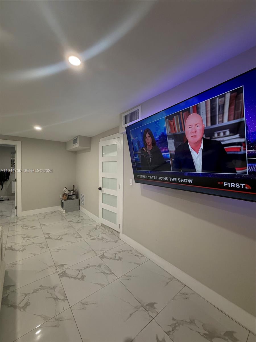 NORWOOD 1ST ADDN - Residential