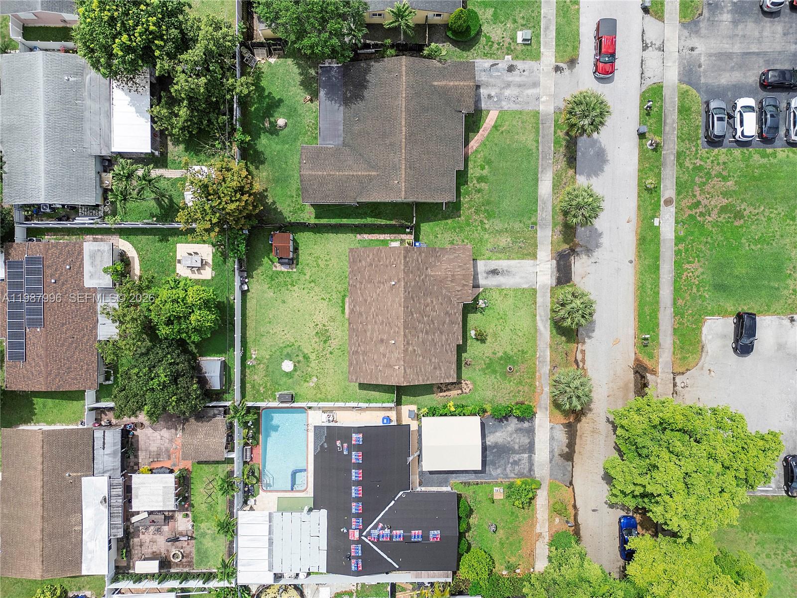 DRIFTWOOD PLAZA NO 3 - Residential