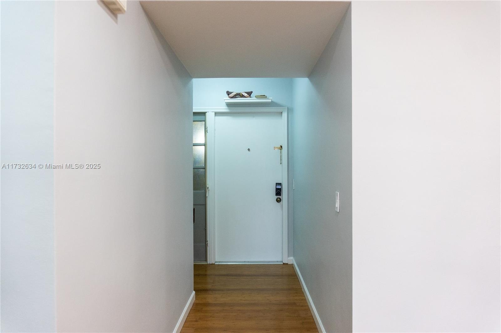 ARROWHEAD CONDO NO II - Residential