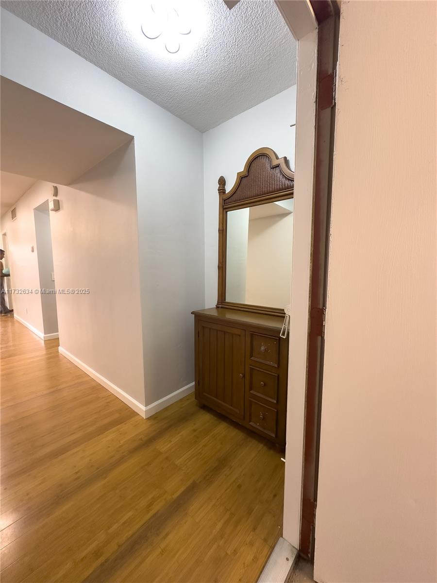 ARROWHEAD CONDO NO II - Residential