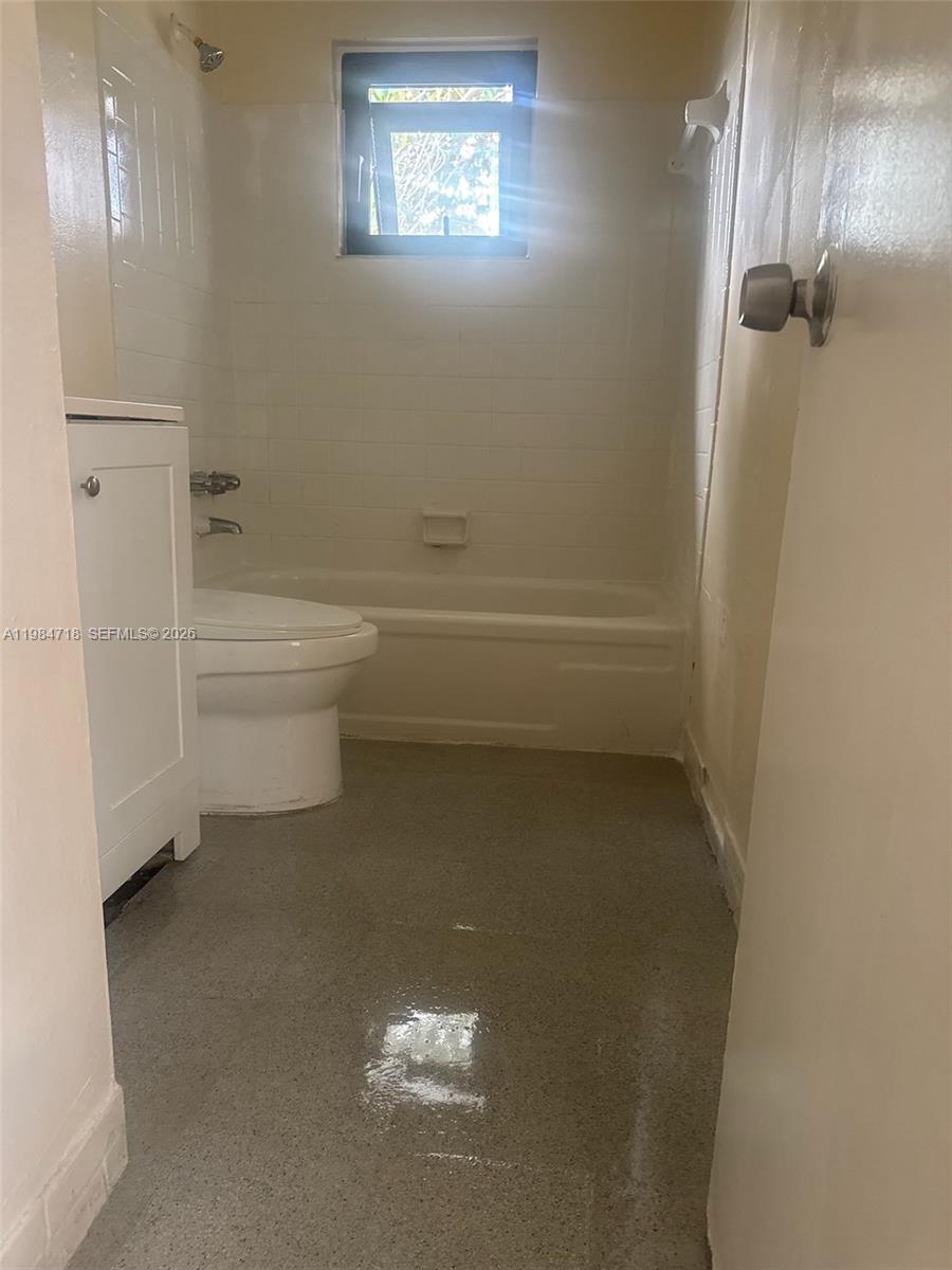 LAUDERDALE NORTH PARK SEC - Residential Lease