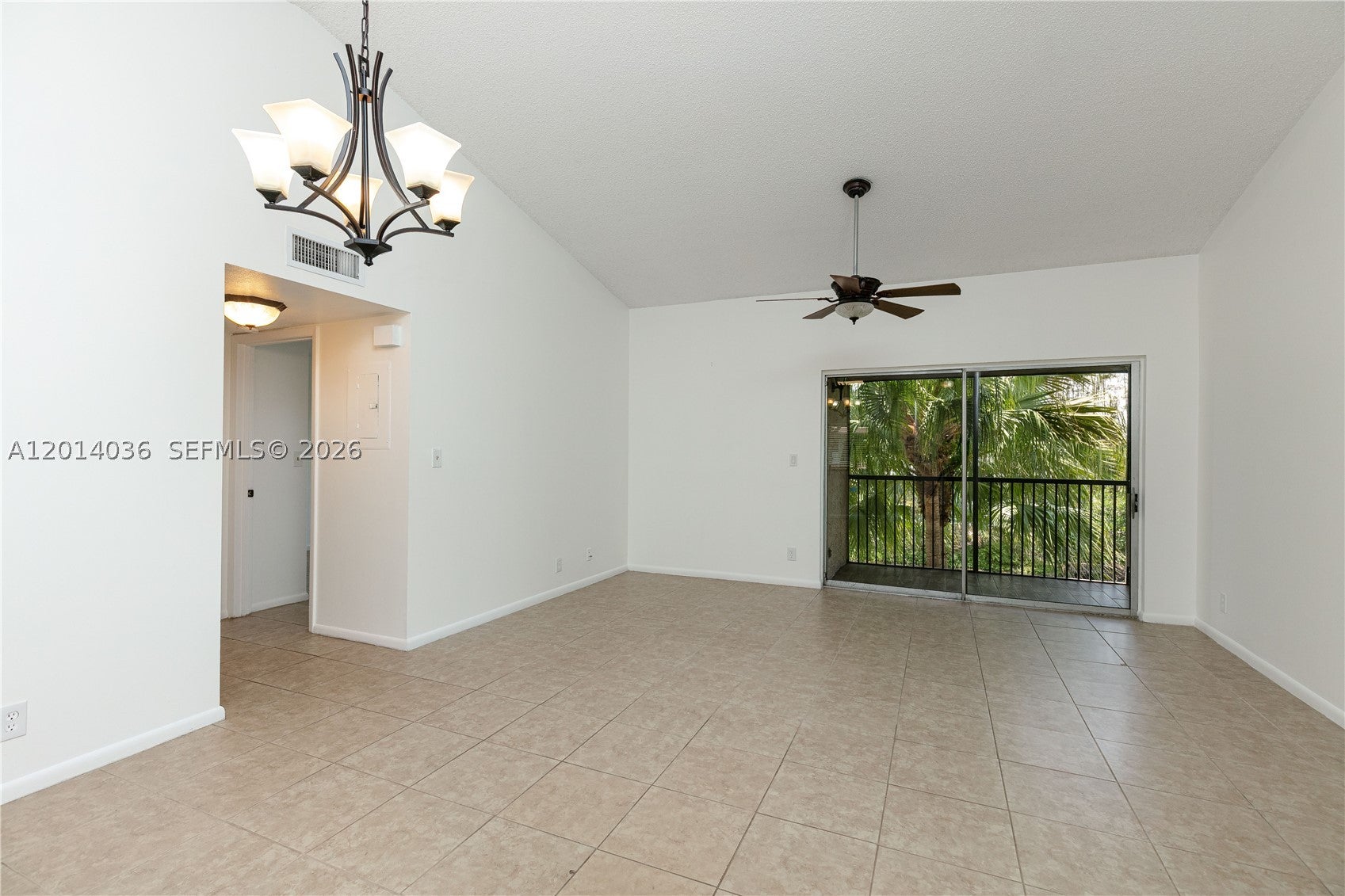 717 Gardens Dr 201
