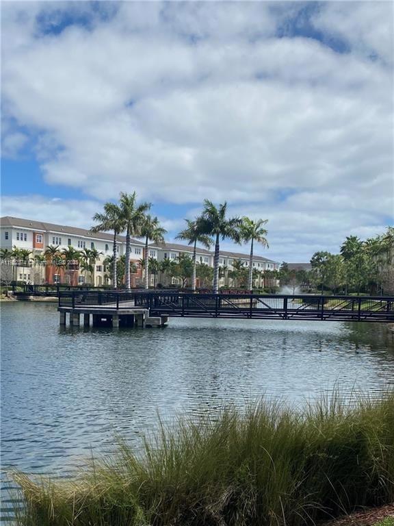 ORCHID GROVE REPLAT II - Residential Lease