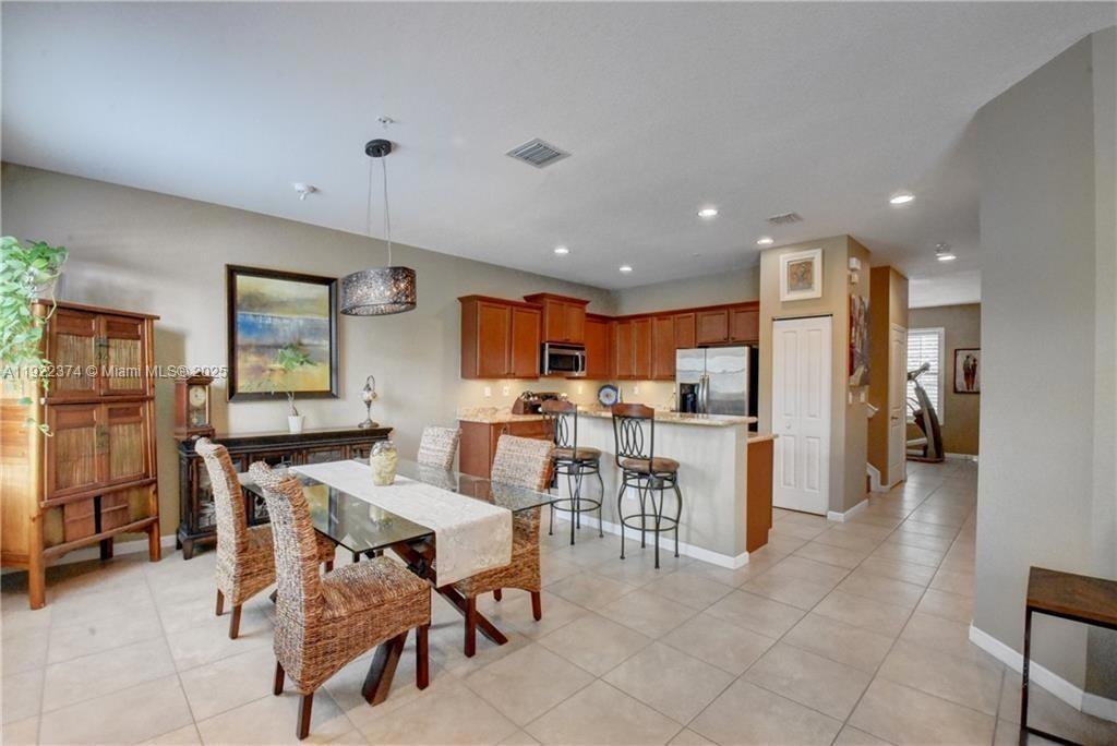 ORCHID GROVE REPLAT II - Residential Lease