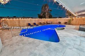 8651 Sunset Strip, Sunrise, FL, 33322/$599,000 3 8651 Sunset Strip