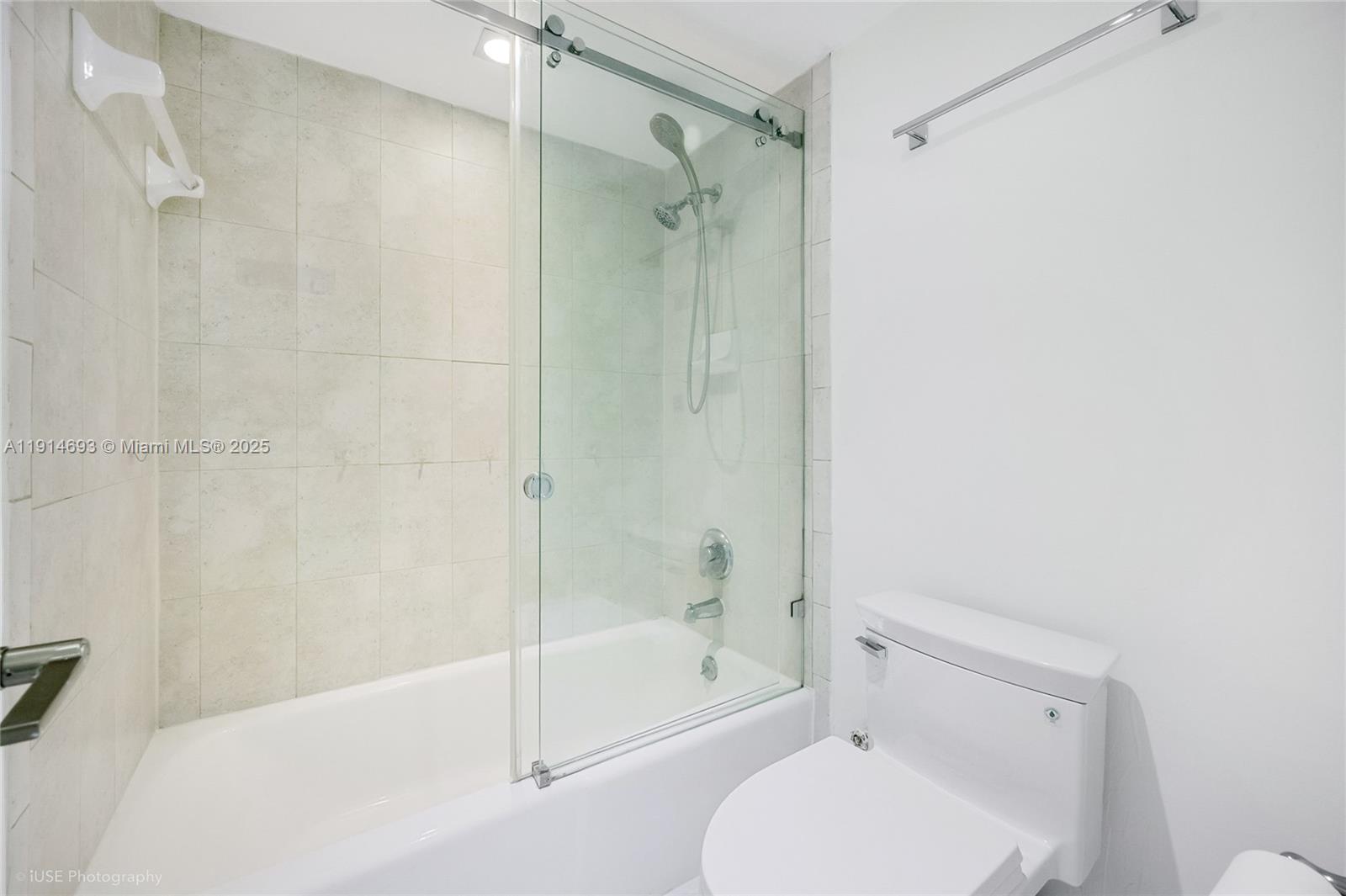 VILLA BAY VISTA CONDO - Residential