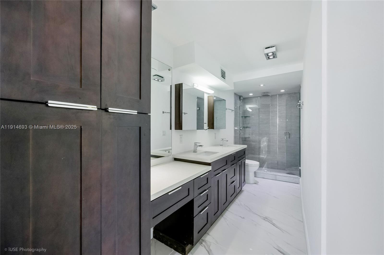 VILLA BAY VISTA CONDO - Residential