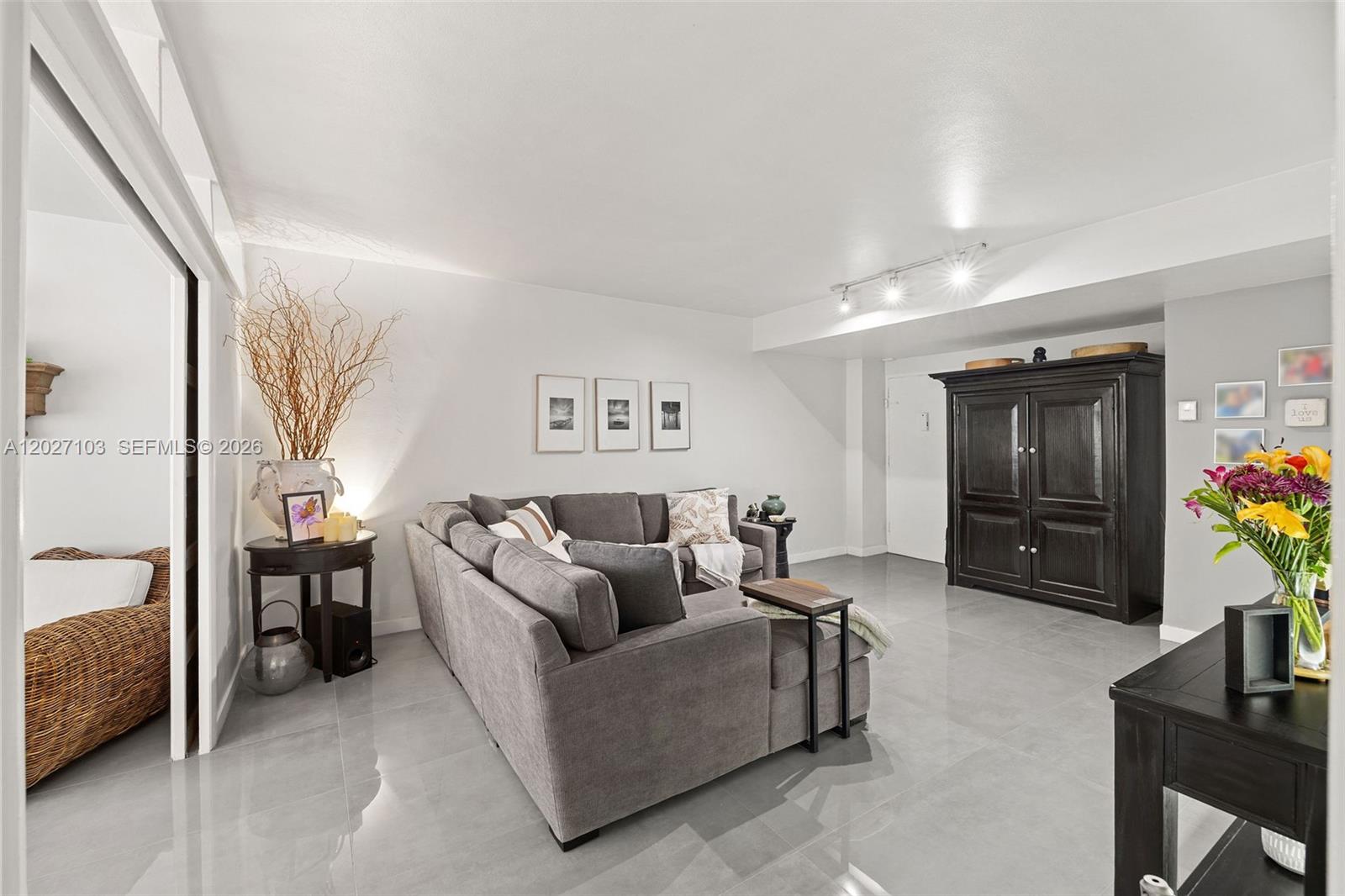 AMD PL OF FIRST OCEAN FRO - Residential