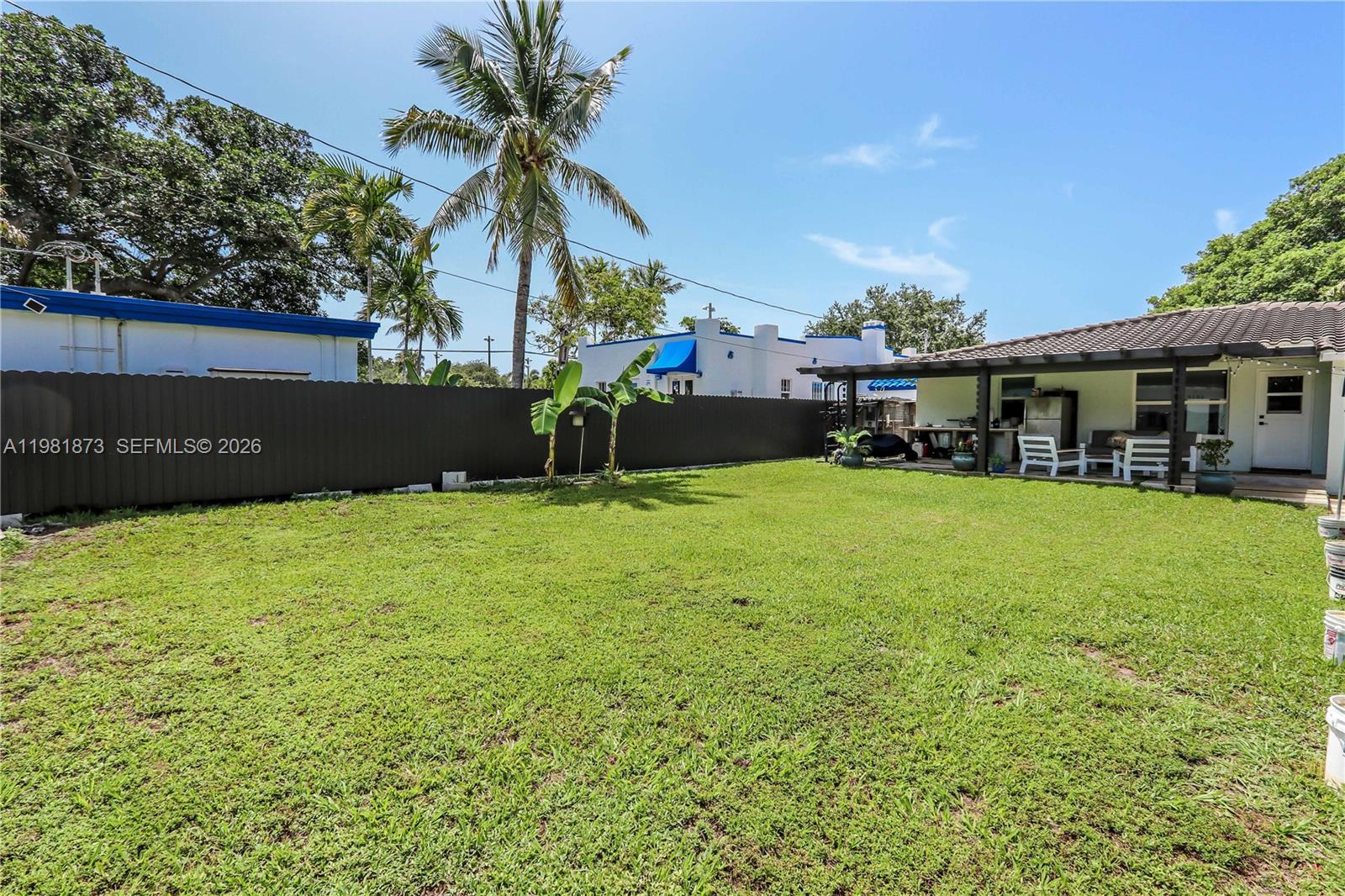 HOLLYWOOD - Residential