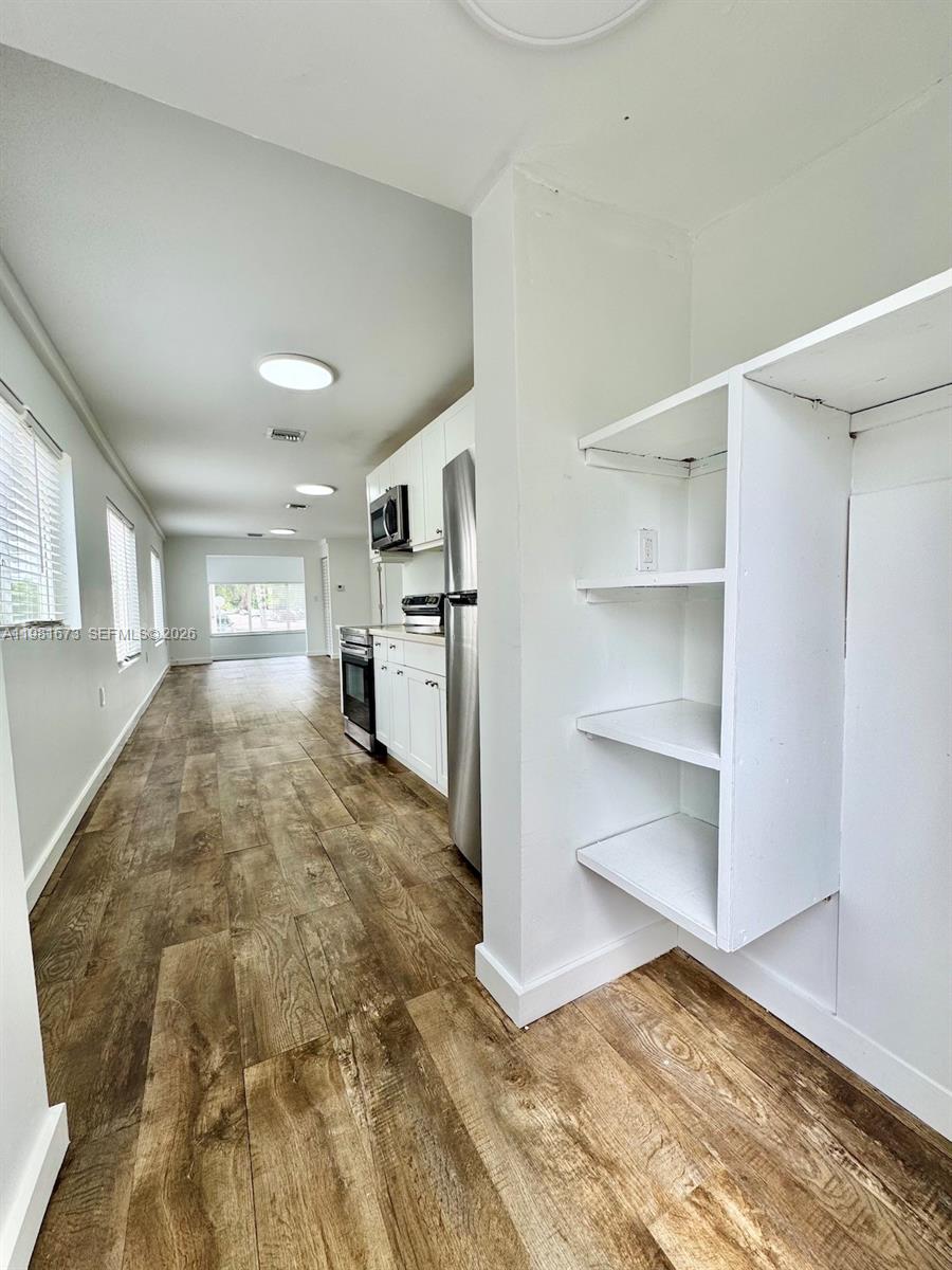 LAWRENCE EST LAND COS SUB - Residential Lease