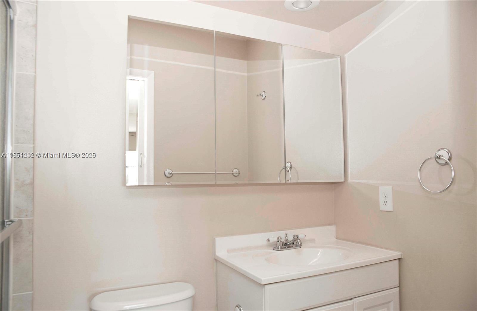 PARADISE BY THE SEA CONDO - Residential