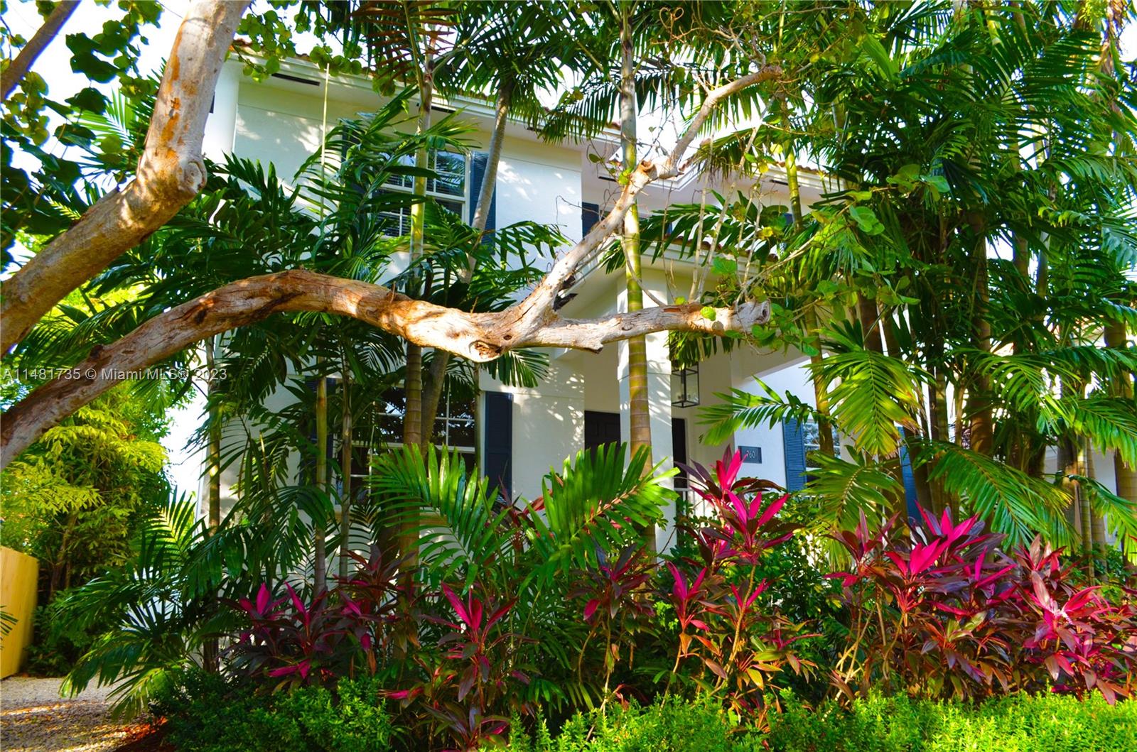 BISCAYNE KEY ESTATES - Residential