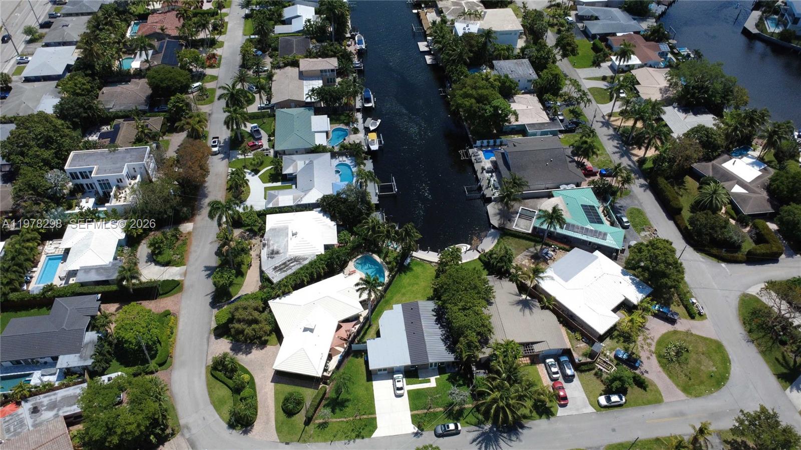 CORAL POINT - Residential