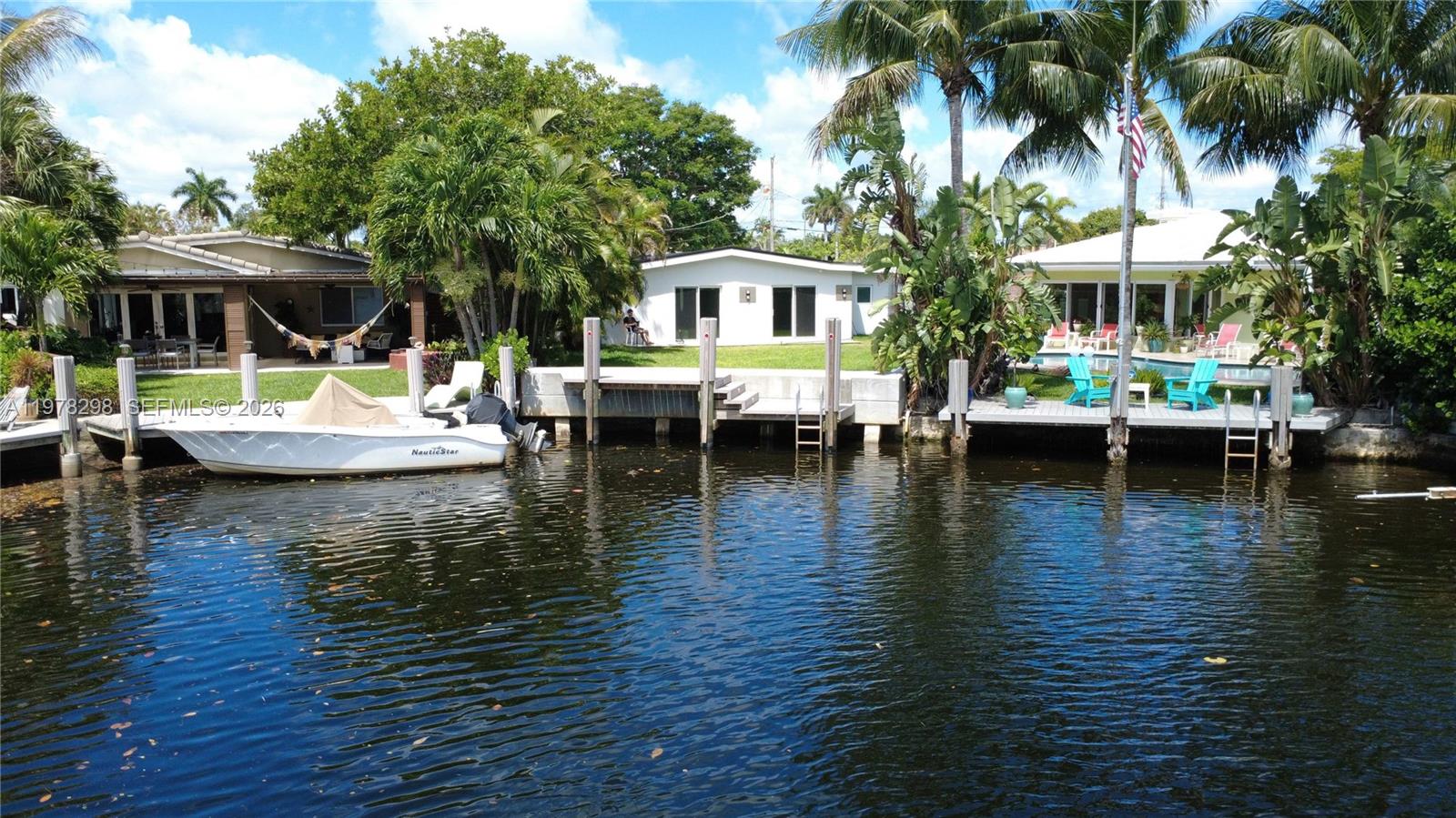 CORAL POINT - Residential