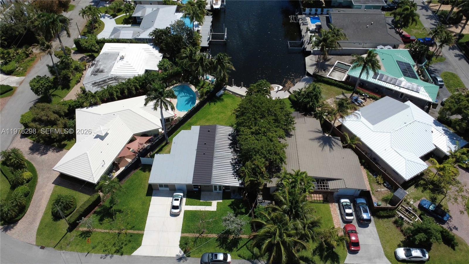 CORAL POINT - Residential