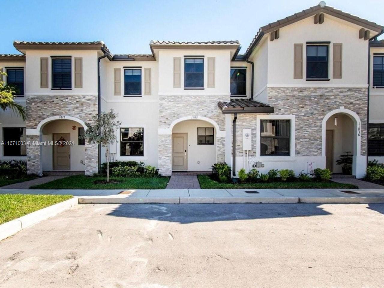 Property for Sale at 11832 Sw 245th Ter, Homestead, Miami-Dade County, Florida - Bedrooms: 3 
Bathrooms: 3  - $485,000