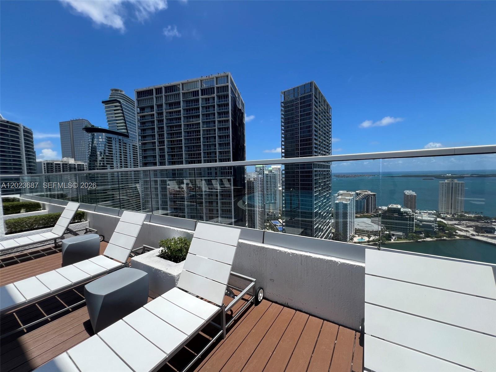 500 BRICKELL WEST CONDO - Residential Lease