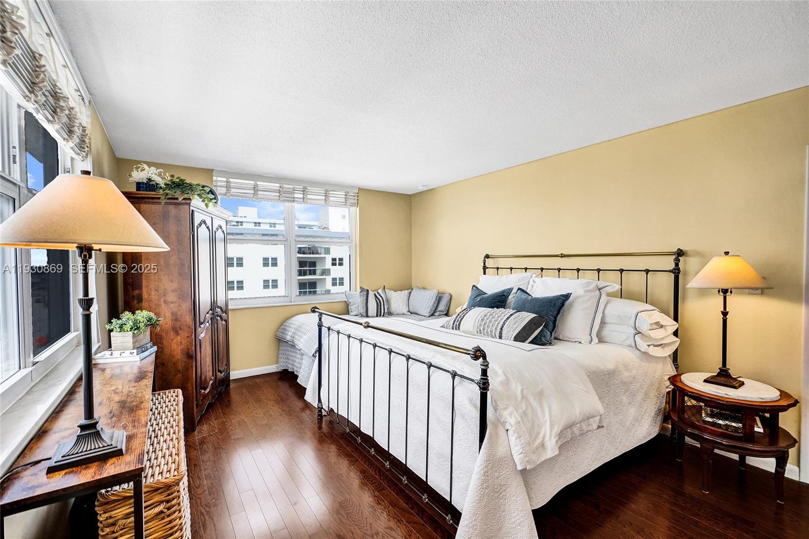 DARBY HALL APTS CONDO - Residential