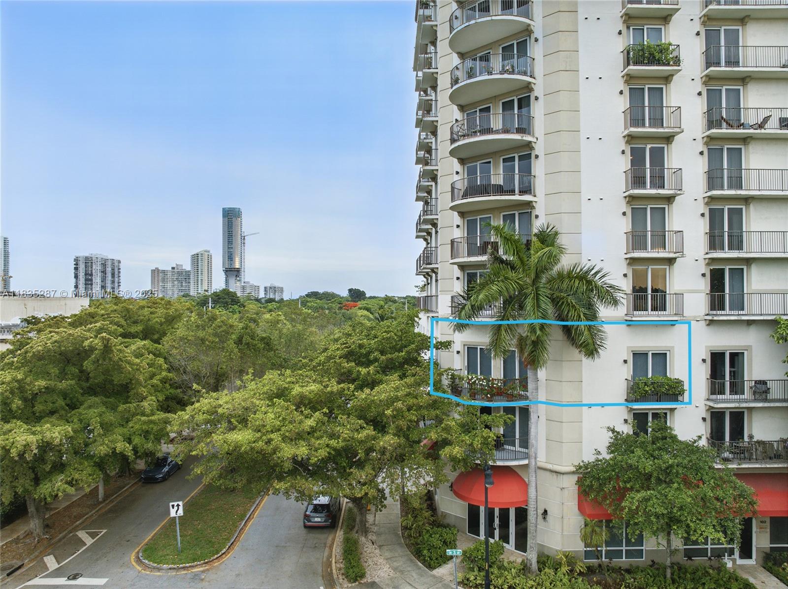 2701 SW 3rd Ave 303