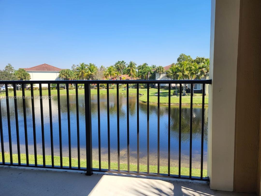 Rental Property at 8070 N Nob Hill Rd 208, Tamarac, Broward County, Florida - Bedrooms: 1 
Bathrooms: 1  - $1,750 MO.