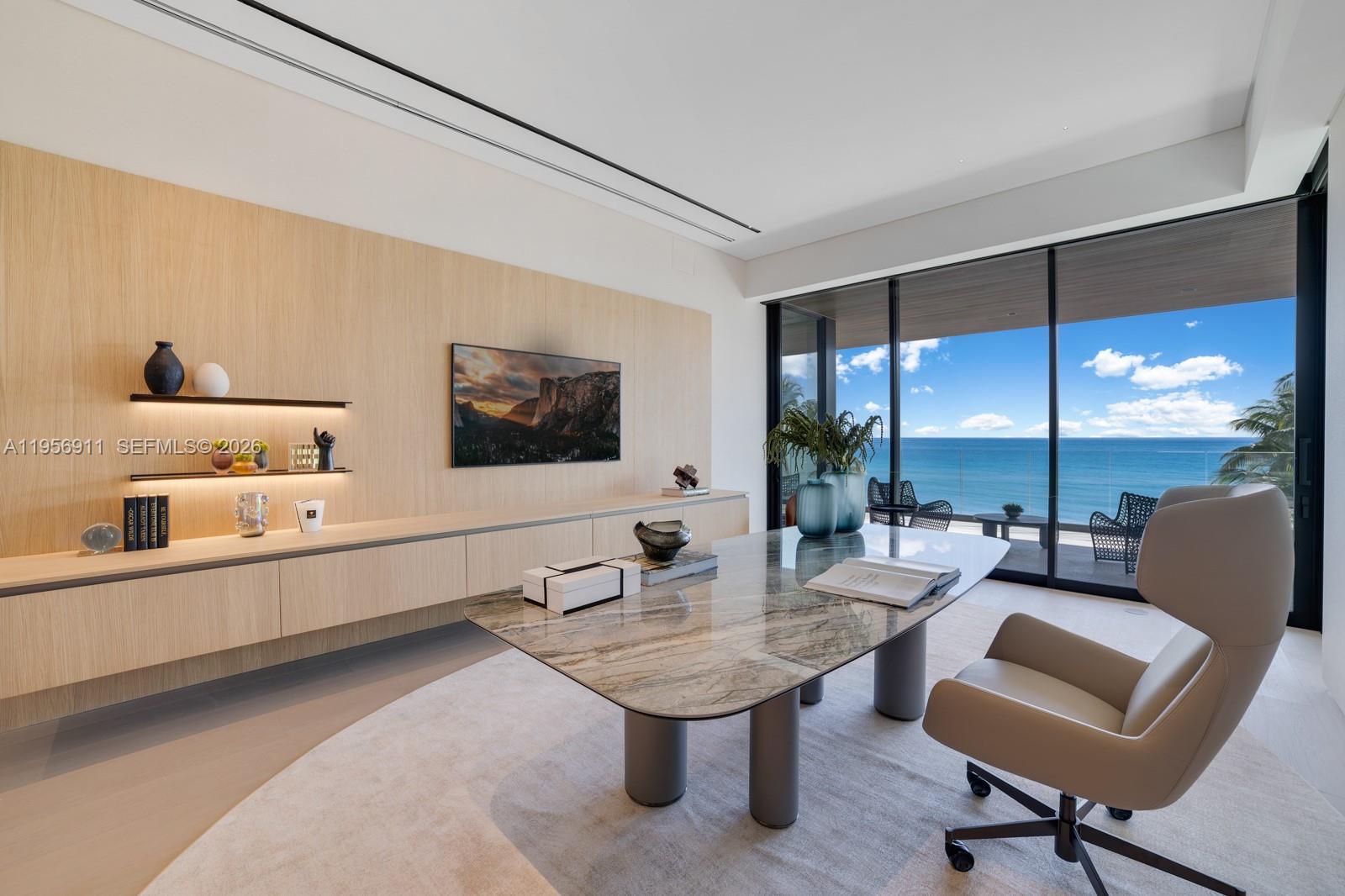 GOLDEN BEACH SEC C - Residential