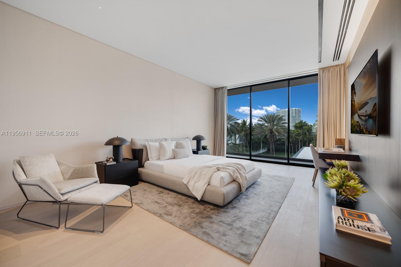 GOLDEN BEACH SEC C - Residential