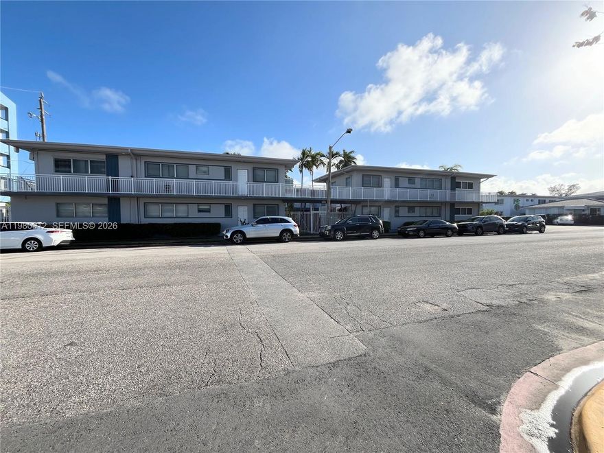 Just two blocks from the beach! Large, well-maintained unit in excellent condition. Conveniently located with public transportation only one block away.Impact windows.Easy to show.