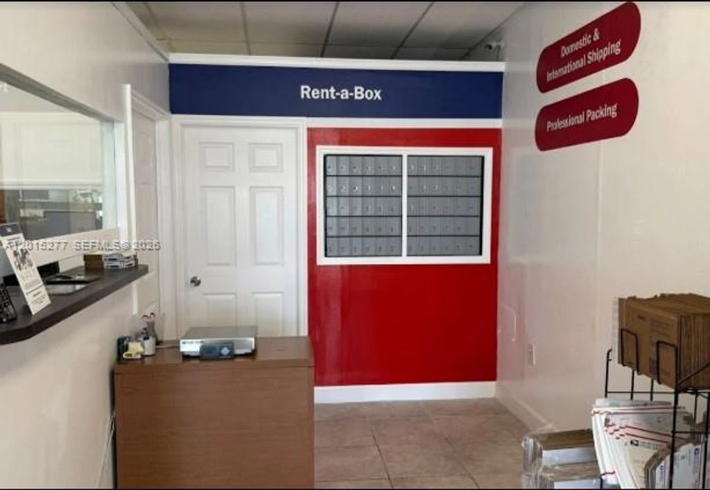 Photo of Established Pack, Ship, Mailbox &amp; Business Service, Hollywood, FL 33021 (MLS # A12015277)