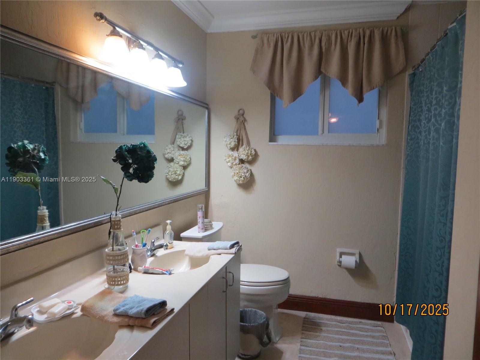 THE MANSIONS - Residential