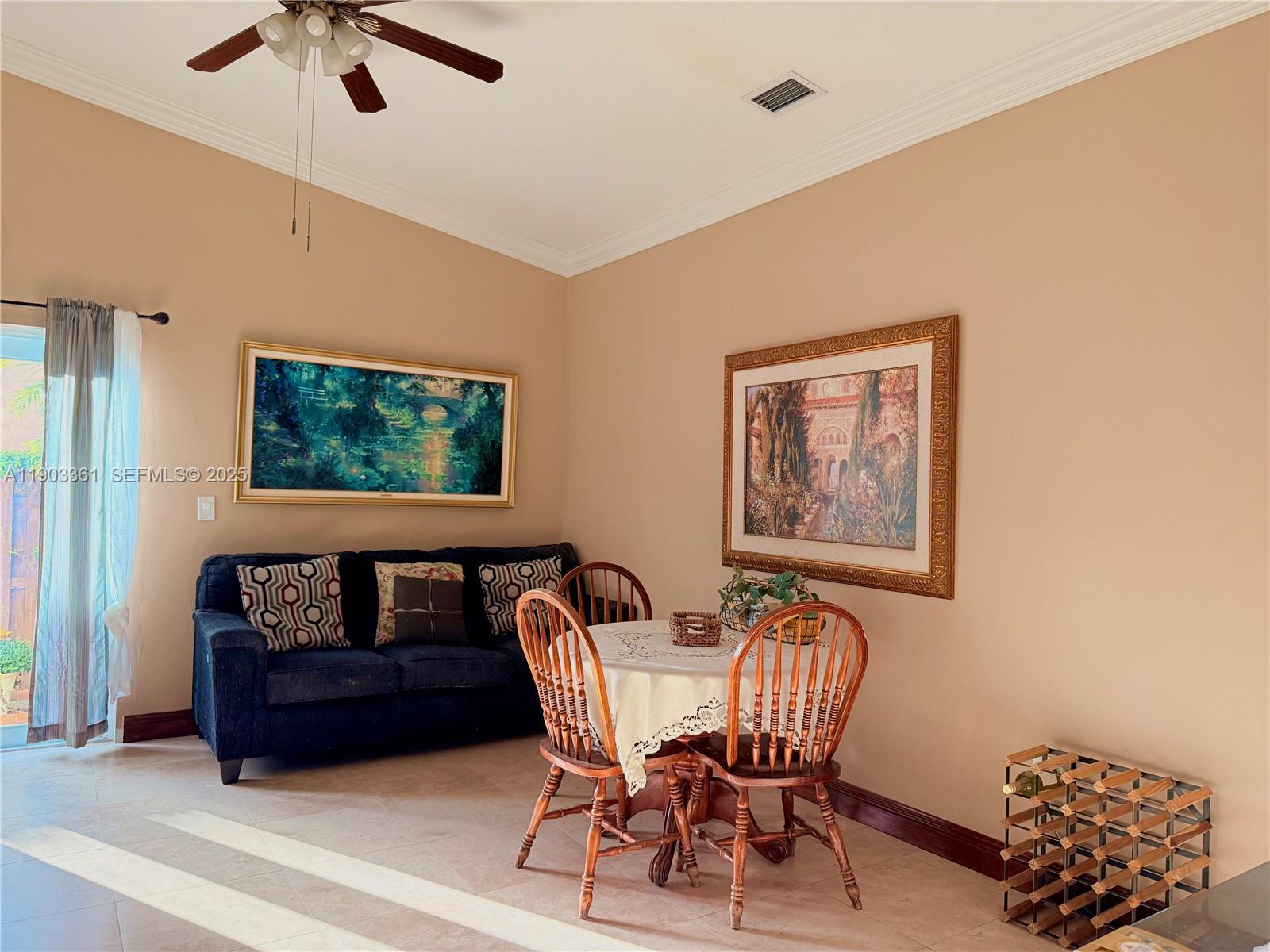 THE MANSIONS - Residential