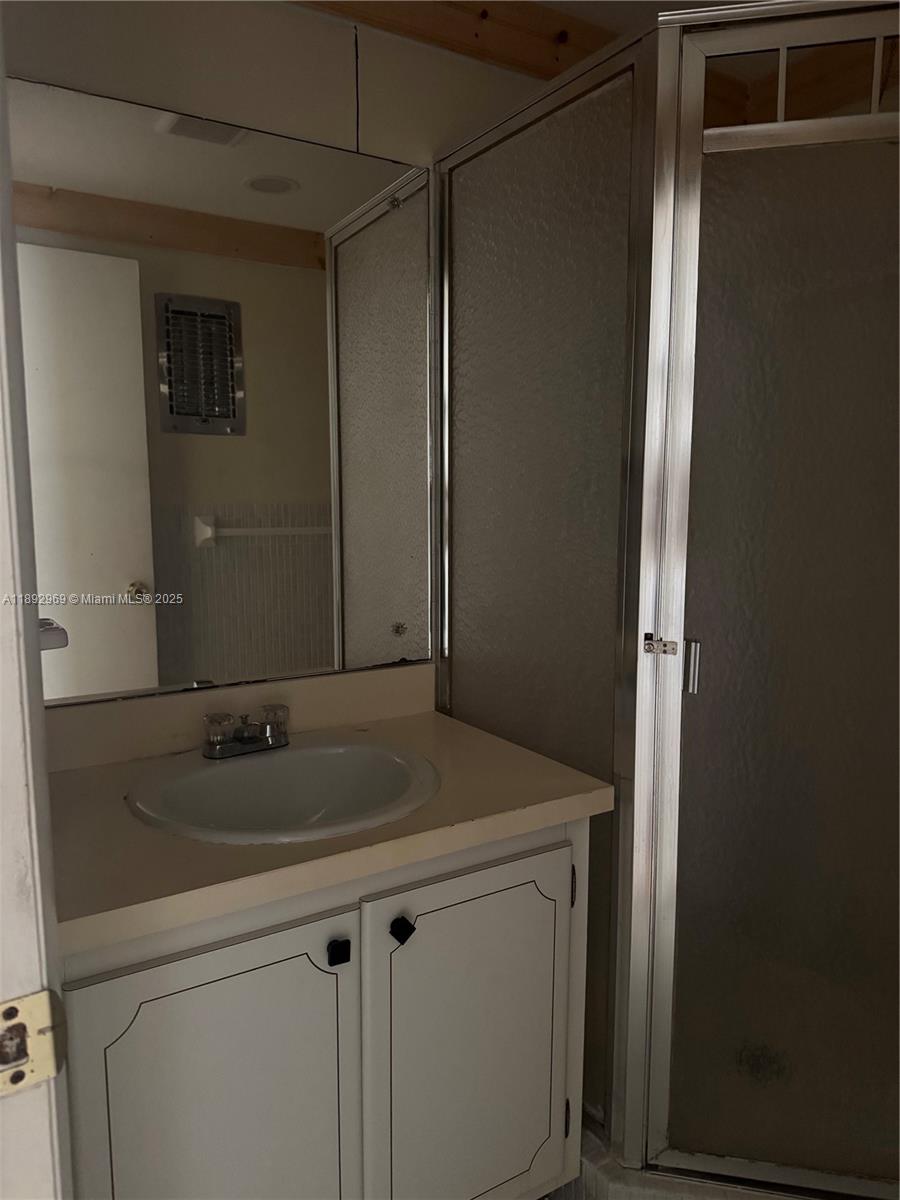 PARK SOUTH TWO INC CONDO - Residential Lease