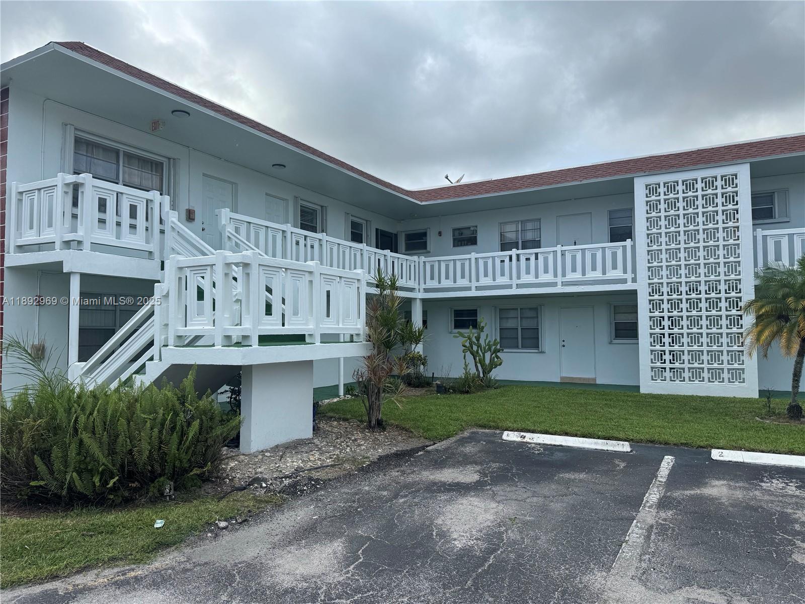 PARK SOUTH TWO INC CONDO - Residential Lease