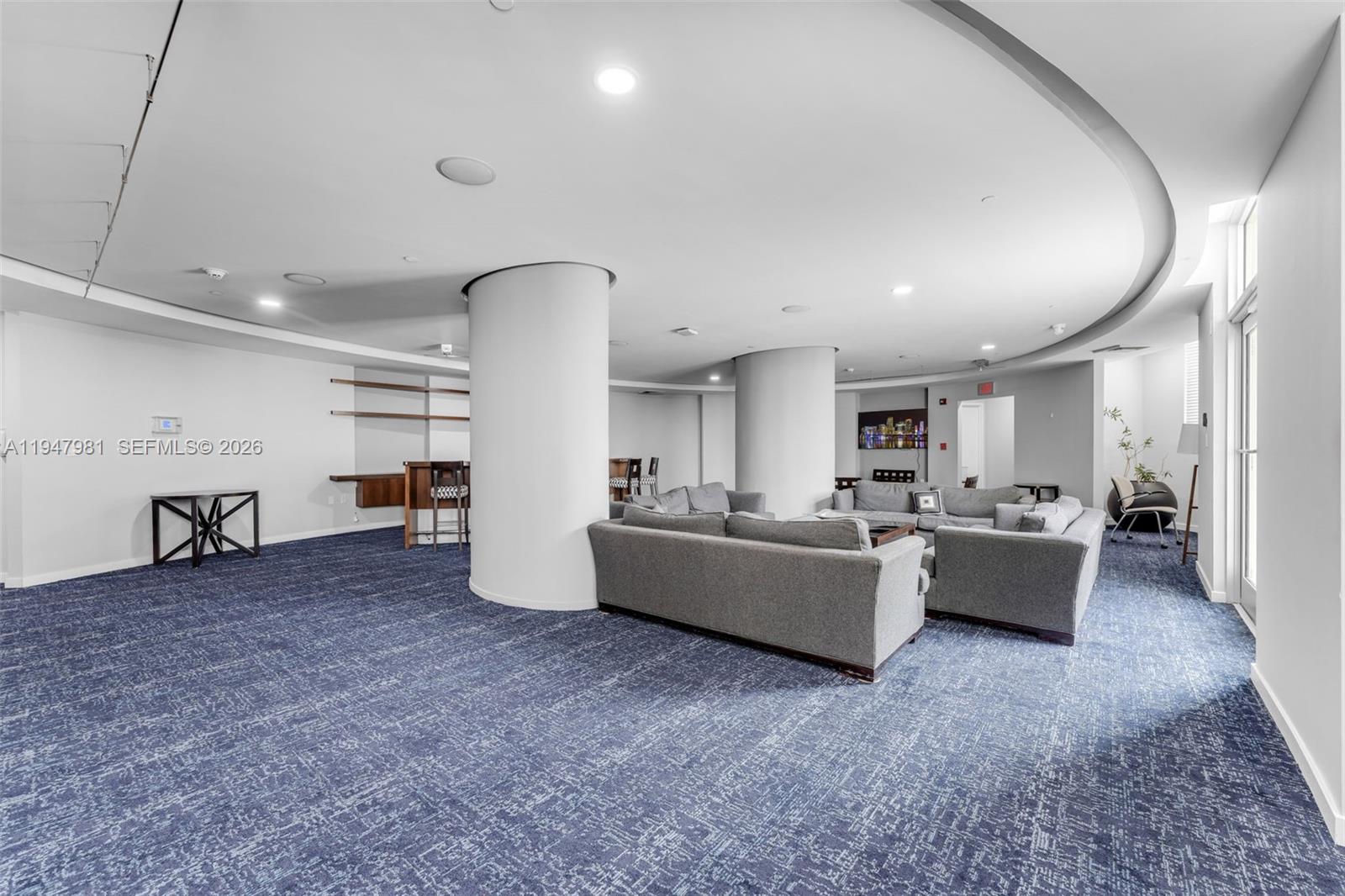 METROPOLIS II AT DADELAND - Residential