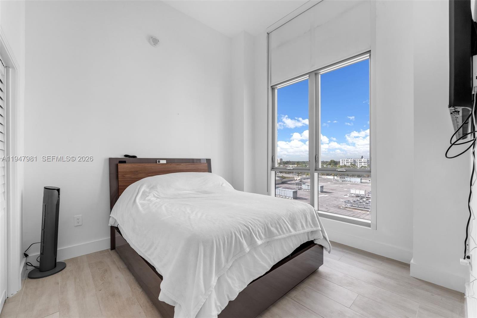 METROPOLIS II AT DADELAND - Residential