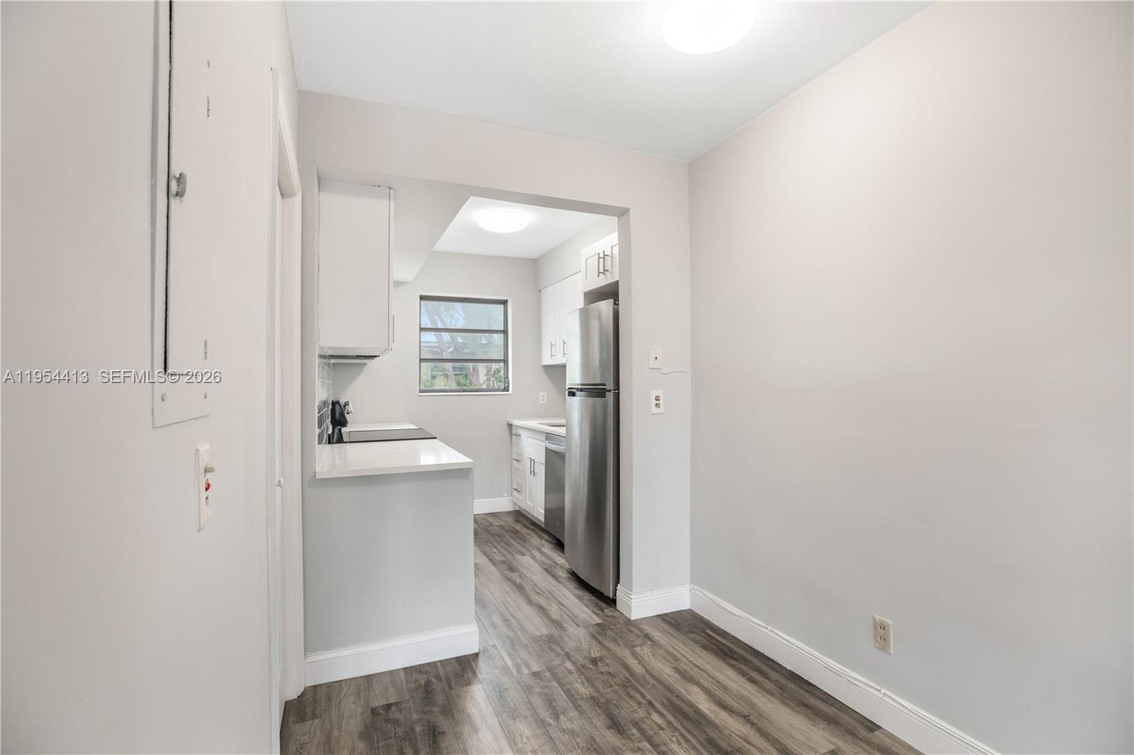 ROSE CONDO - Residential