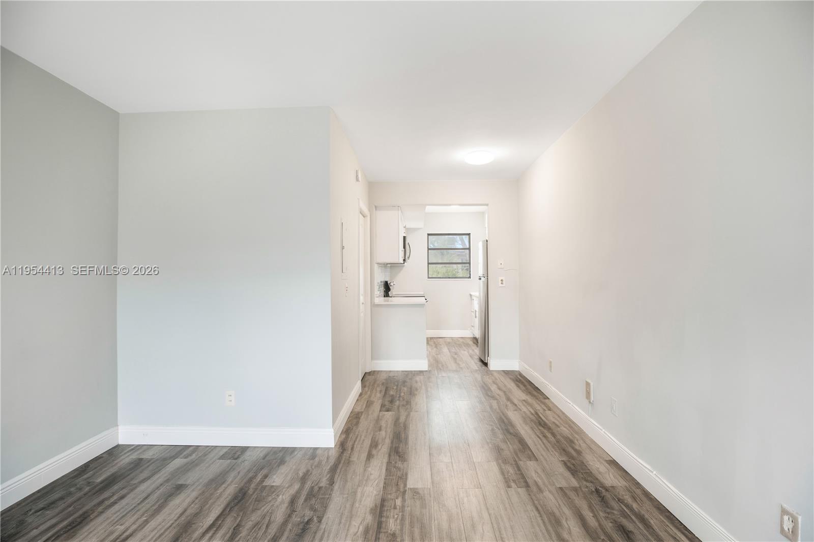 ROSE CONDO - Residential