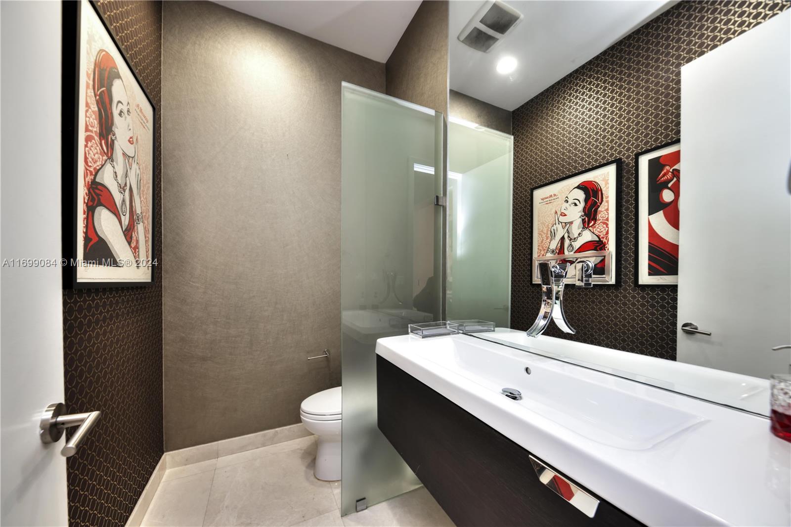 HARBOR BEACH - Residential