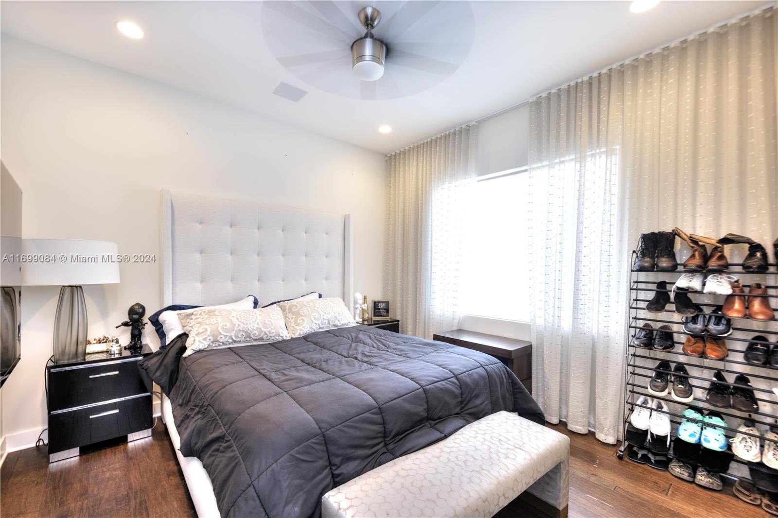 HARBOR BEACH - Residential