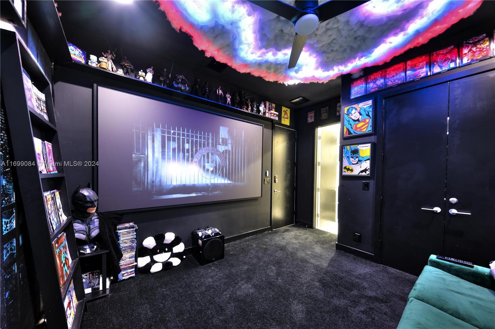 HARBOR BEACH - Residential