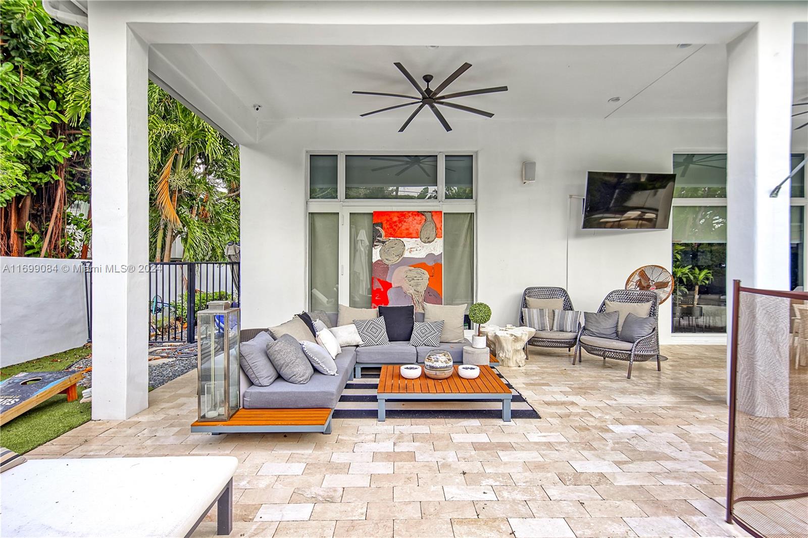 HARBOR BEACH - Residential