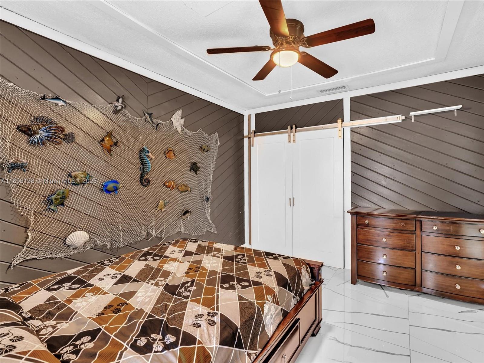 LAUDERDALE LAKES WEST GAT - Residential